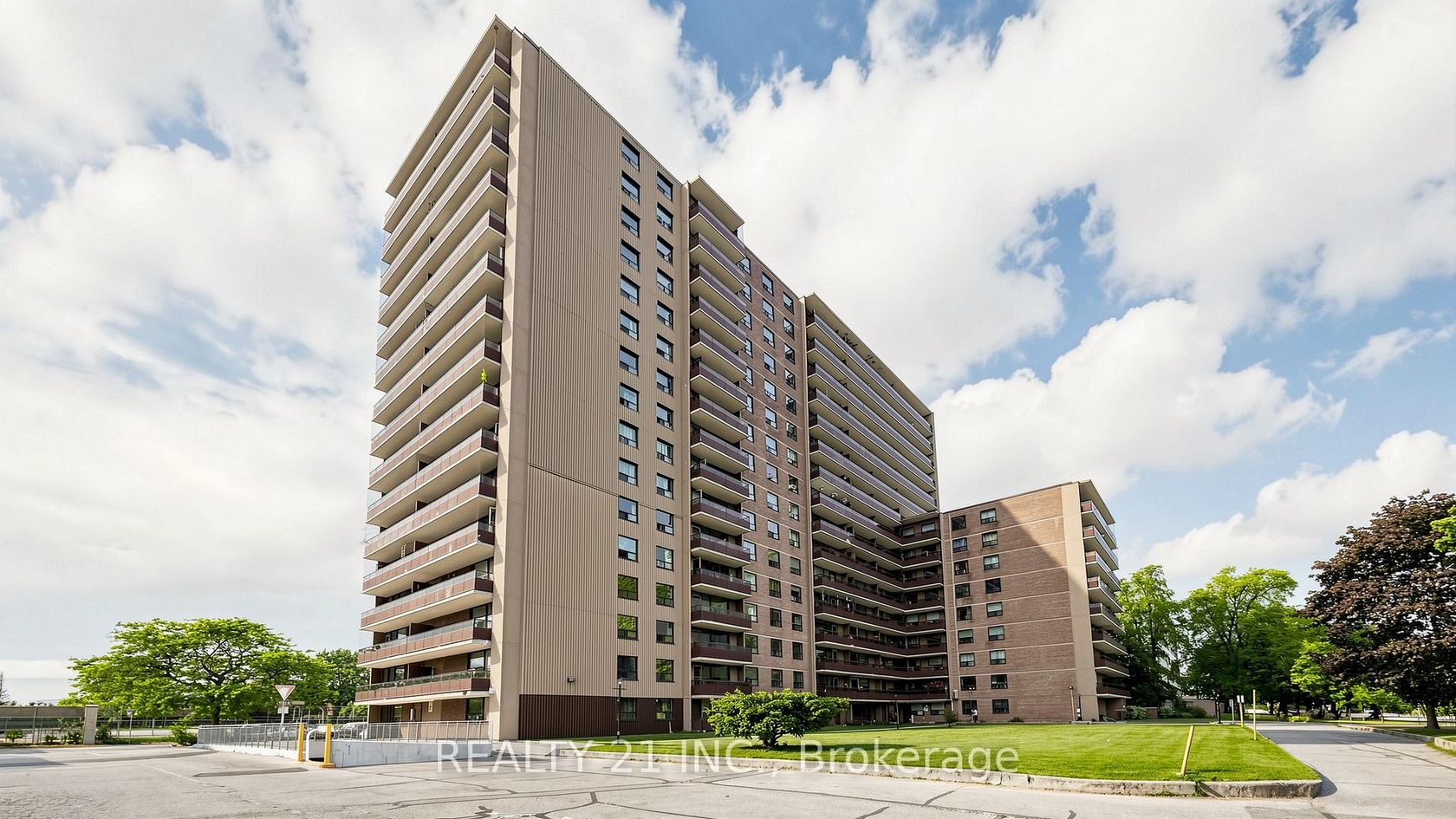 819 - 180 Markham Road, Scarborough Village, Toronto photo 8