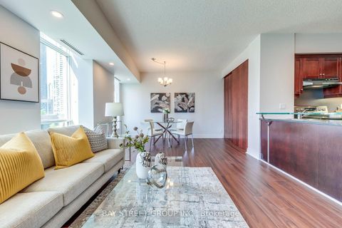 Photo 12 at 512E - 500 Queens Quay W, Waterfront Communities C1, Toronto