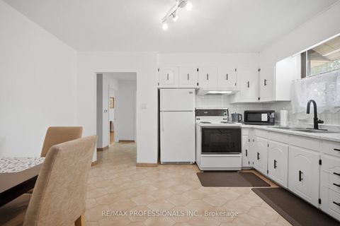 Photo 11 at 53 Wilmar Road, City Centre West, Toronto