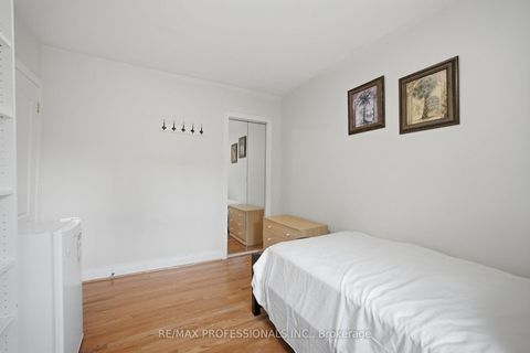 Photo 20 at 53 Wilmar Road, City Centre West, Toronto