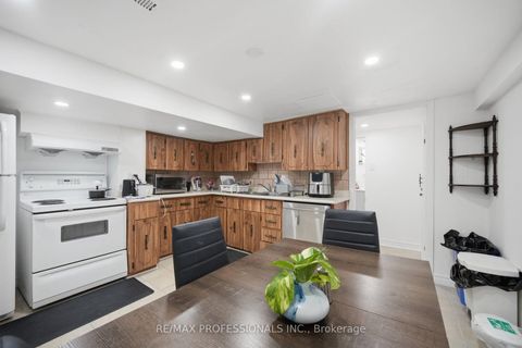 Photo 28 at 53 Wilmar Road, City Centre West, Toronto