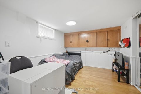 Photo 31 at 53 Wilmar Road, City Centre West, Toronto