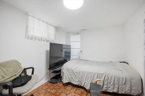 Photo 32 at 53 Wilmar Road, City Centre West, Toronto