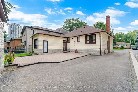 Photo 36 at 53 Wilmar Road, City Centre West, Toronto