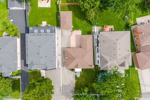 Photo 42 at 53 Wilmar Road, City Centre West, Toronto