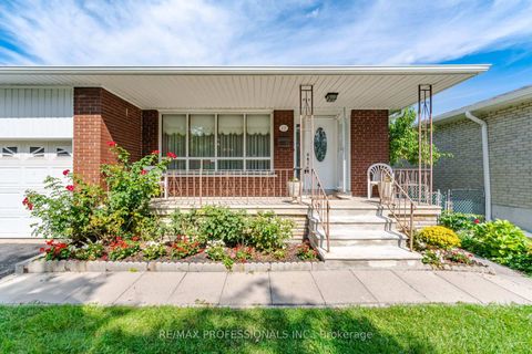 Photo 1 at 19 Earldown Drive, Richview, Toronto