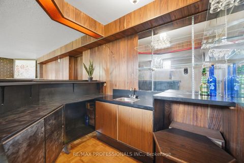 Photo 32 at 19 Earldown Drive, Richview, Toronto