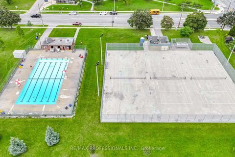 Photo 48 at 19 Earldown Drive, Richview, Toronto