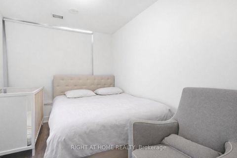 Photo 14 at 508 - 575 Bloor Street E, North St. James Town, Toronto