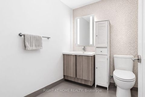 Photo 15 at 508 - 575 Bloor Street E, North St. James Town, Toronto