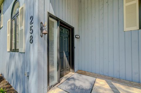 Photo 3 at 258 Sunnidale Street, Stayner, Clearview