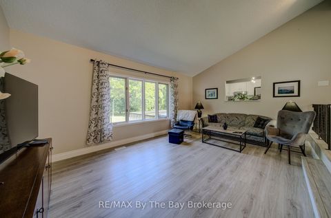 Photo 7 at 258 Sunnidale Street, Stayner, Clearview