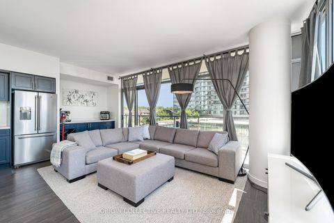 Photo 5 at 302 - 105 The Queensway Avenue, Swansea, Toronto