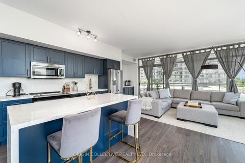 Photo 6 at 302 - 105 The Queensway Avenue, Swansea, Toronto