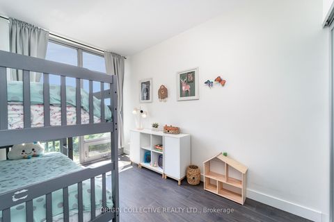 Photo 16 at 302 - 105 The Queensway Avenue, Swansea, Toronto