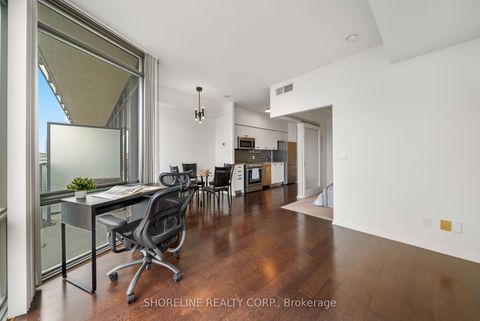 Photo 7 at 4807 - 832 Bay Street, Bay Street Corridor, Toronto