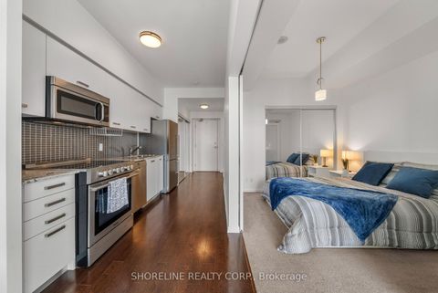 Photo 14 at 4807 - 832 Bay Street, Bay Street Corridor, Toronto
