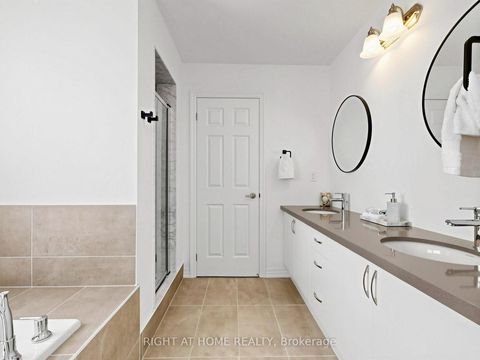 Photo 26 at 10 George Ellis Drive, Keswick North, Georgina