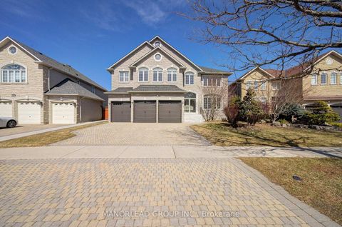 Photo 2 at 57 Frybrook Crescent, Bayview Hill, Richmond Hill