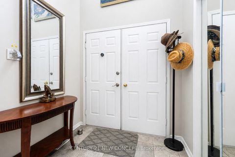 Photo 3 at 8 Millcroft Way, Brownridge, Vaughan