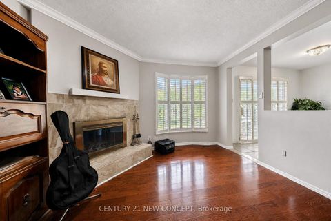 Photo 15 at 8 Millcroft Way, Brownridge, Vaughan