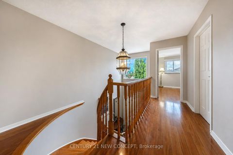 Photo 19 at 8 Millcroft Way, Brownridge, Vaughan