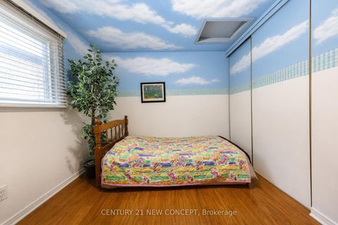 Photo 26 at 8 Millcroft Way, Brownridge, Vaughan