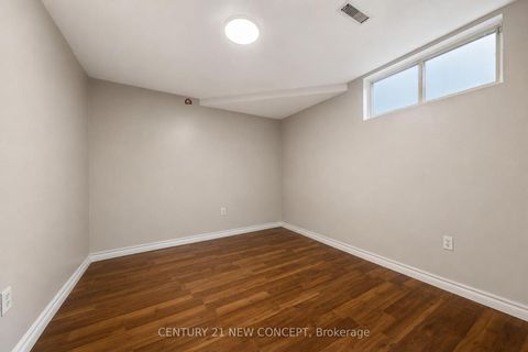 Photo 38 at 8 Millcroft Way, Brownridge, Vaughan