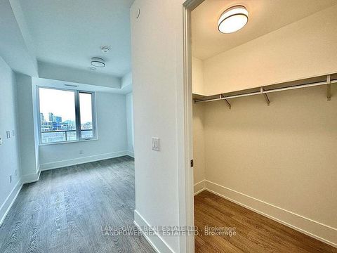 Photo 4 at 1303 - 480 Front Street W, Waterfront Communities C1, Toronto