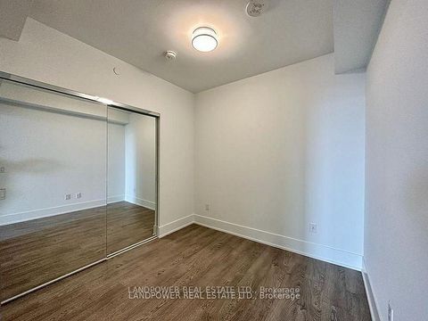 Photo 8 at 1303 - 480 Front Street W, Waterfront Communities C1, Toronto
