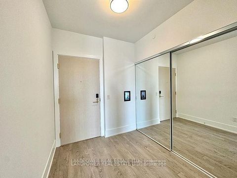 Photo 10 at 1303 - 480 Front Street W, Waterfront Communities C1, Toronto
