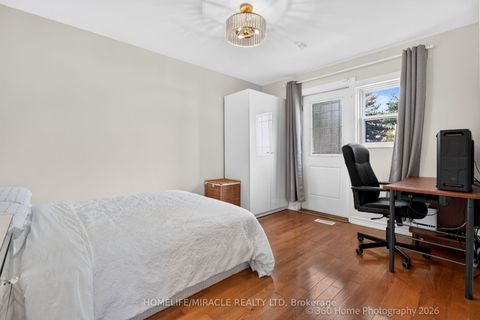 Photo 16 at 178 Kingsview Boulevard, The Westway, Toronto