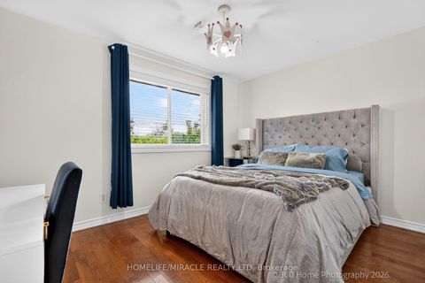 Photo 17 at 178 Kingsview Boulevard, The Westway, Toronto