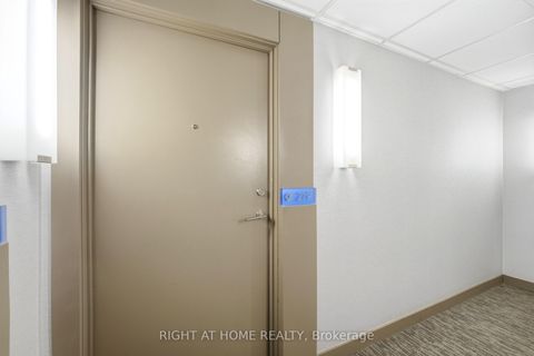 Photo 1 at 219 - 72 ESTHER SHINER Boulevard, Bayview Village, Toronto
