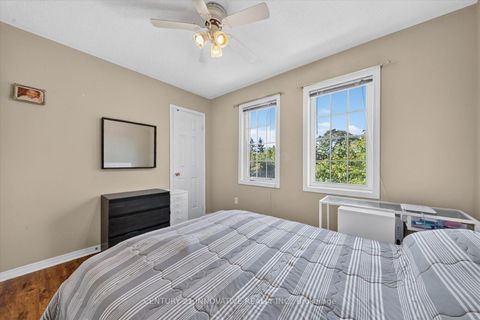 Photo 23 at 28 Eli Shackleton Court, West Hill, Toronto
