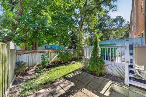 Photo 36 at 28 Eli Shackleton Court, West Hill, Toronto