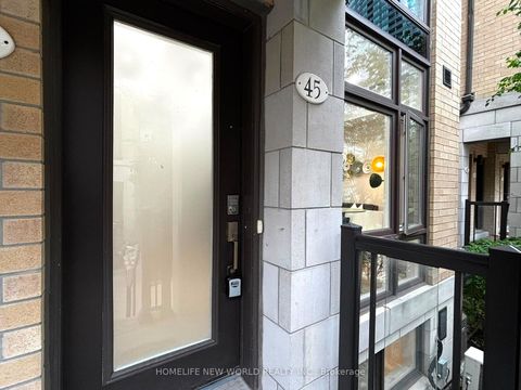 Photo 1 at 45 - 19 Eldora Avenue, Newtonbrook West, Toronto