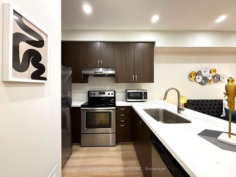 Photo 11 at 45 - 19 Eldora Avenue, Newtonbrook West, Toronto