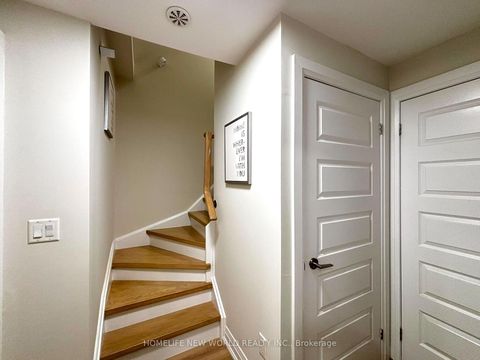Photo 18 at 45 - 19 Eldora Avenue, Newtonbrook West, Toronto