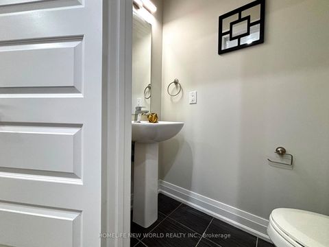 Photo 24 at 45 - 19 Eldora Avenue, Newtonbrook West, Toronto