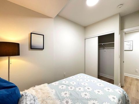 Photo 31 at 45 - 19 Eldora Avenue, Newtonbrook West, Toronto