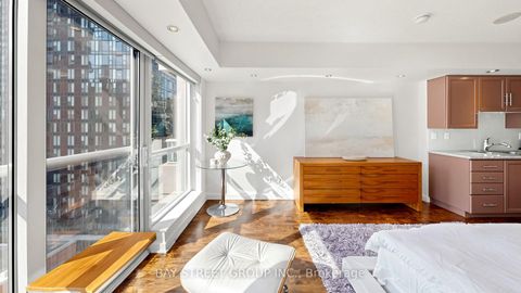 Photo 6 at 1134 - 250 Wellington Street W, Waterfront Communities C1, Toronto