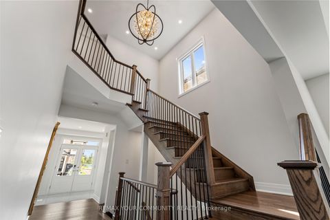 Photo 5 at 614 Newlove Street, Rural Innisfil, Innisfil