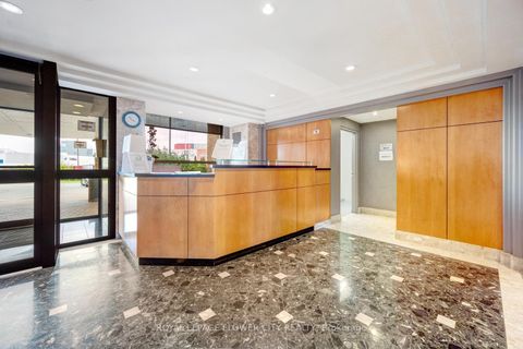 Photo 2 at 417 - 6 Humberline Drive, Clairville, Toronto