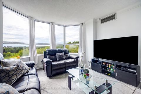 Photo 17 at 417 - 6 Humberline Drive, Clairville, Toronto