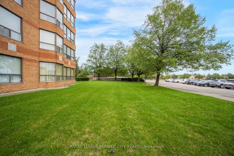 Photo 47 at 417 - 6 Humberline Drive, Clairville, Toronto