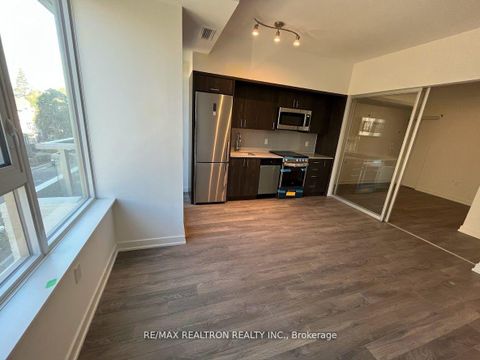 Photo 3 at 308 - 1 Cardiff Road, Mount Pleasant East, Toronto