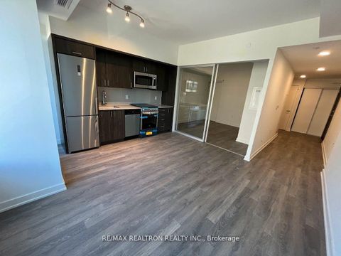Photo 4 at 308 - 1 Cardiff Road, Mount Pleasant East, Toronto