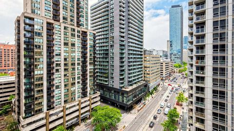 Photo 25 at 1212 - 761 Bay Street, Bay Street Corridor, Toronto