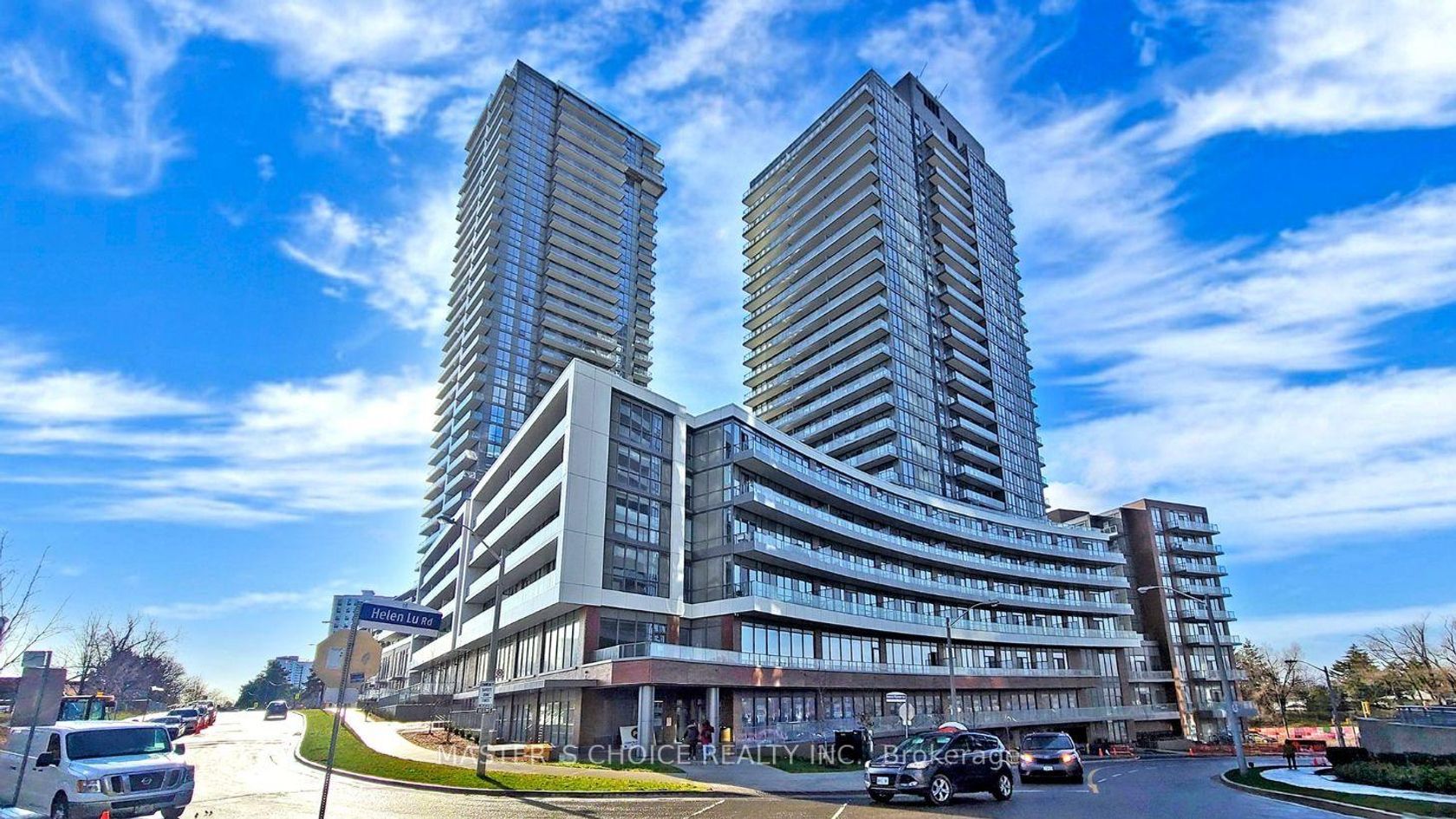 3303 - 32 Forest Manor Road, Henry Farm, Toronto photo number 2